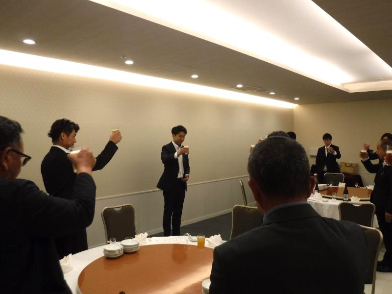 DSCF8974青年部R8通常総会