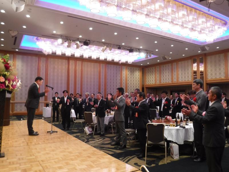 DSCF8928R8通常総会懇親会